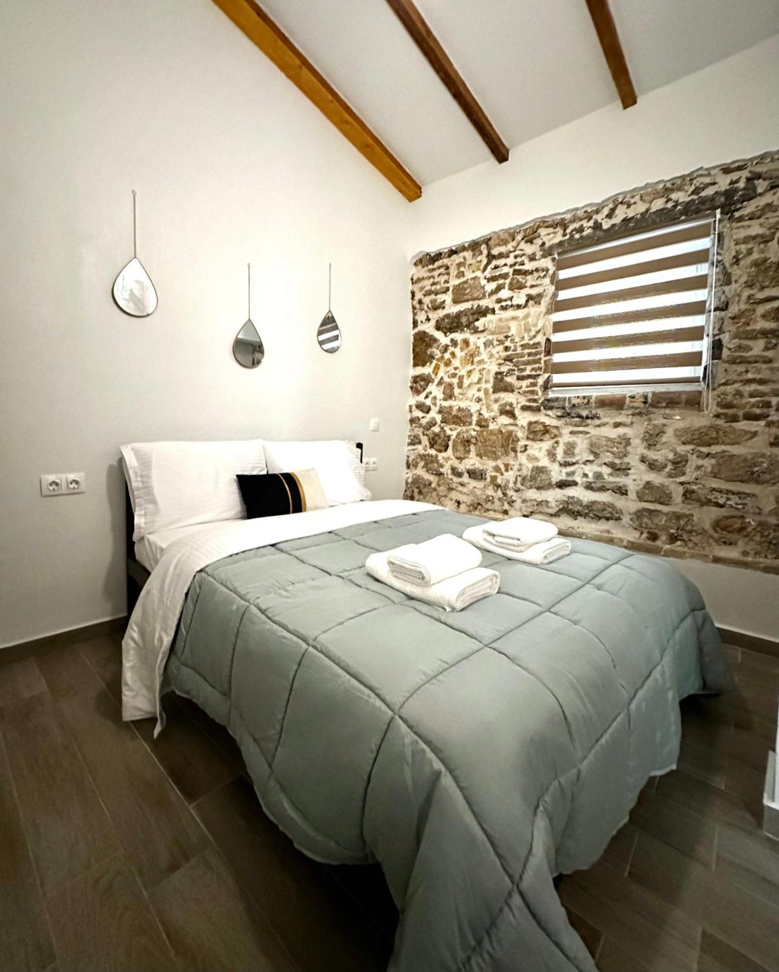 Mitropolis Places Corfu  Luaran gambar